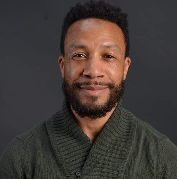 Negus Adeyemi with frontal view